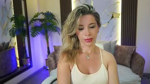 Allice  online show from November 6, 7:17 pm