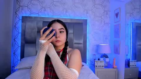 AlliceWinter online show from October 25, 12:49 pm