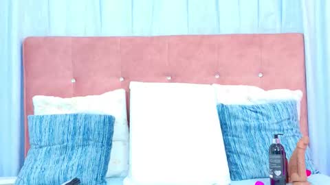 Allicia online show from October 31, 7:47 pm