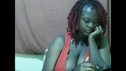 Allie online show from September 28, 10:19 pm