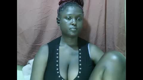 Allie online show from October 22, 11:56 am