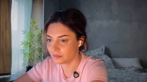 Allie online show from March 30, 11:21 am