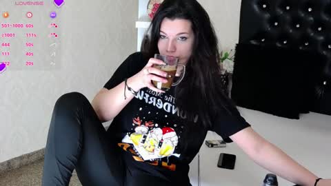 Deea online show from February 5, 8:25 pm