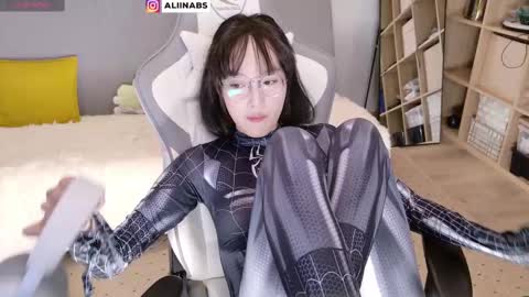 Alina online show from February 19, 1:18 am