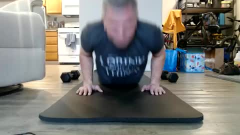 allnaked4 online show from December 22, 10:04 pm