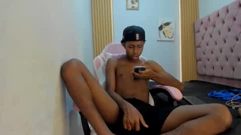 alluringangel01 online show from October 10, 3:01 am