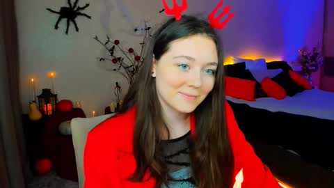 alluringeyess online show from October 29, 5:36 pm