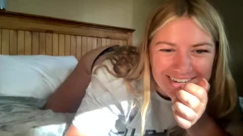 allyanalangel online show from September 27, 1:09 pm