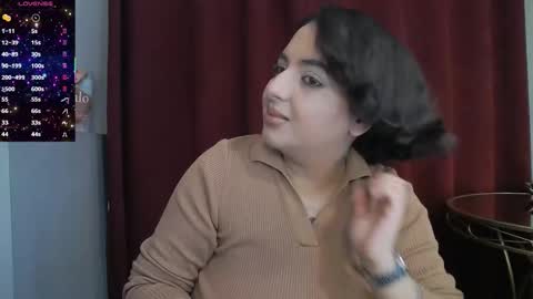         online show from November 23, 6:28 pm