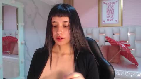 Allysa  online show from October 18, 8:24 pm