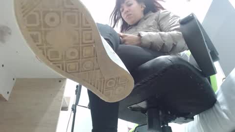 Snapshot of alma_fenix chatting on February 24, 12:05 pm ALMA FENIX online show from February 24, 12:05 pm