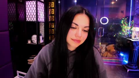 Alma online show from October 19, 8:30 am