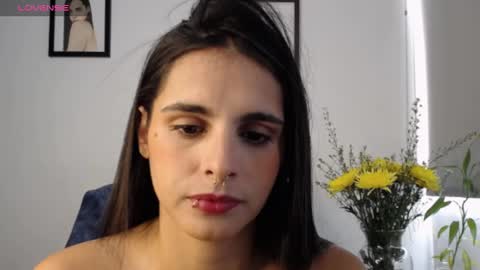 Snapshot of alma_sweet chatting on January 23, 6:35 pm Arhantxa online show from January 23, 6:35 pm