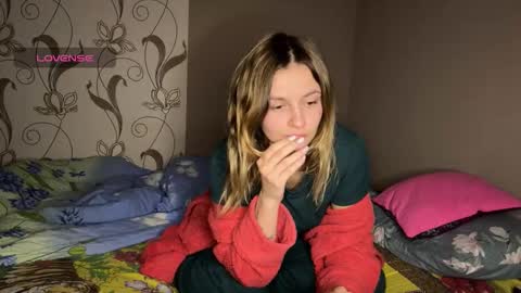 almalita online show from October 14, 4:54 pm