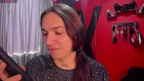 Santy online show from April 7, 7:38 pm