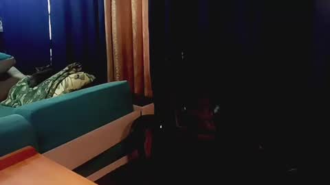 almirsex online show from October 16, 8:47 am