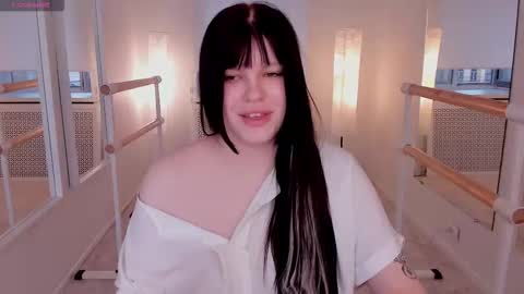 Olivia online show from October 4, 5:49 am