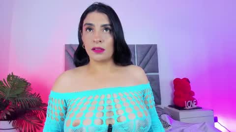 alombramorris online show from May 5, 11:27 am