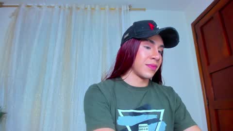 Hazel Bowie online show from December 13, 2:54 am