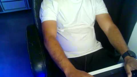 alpha6998 online show from October 18, 10:14 pm