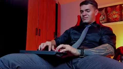 Snapshot of alpha_dominus_ chatting on September 15, 4:25 am alpha_dominus_ online show from September 15, 4:25 am