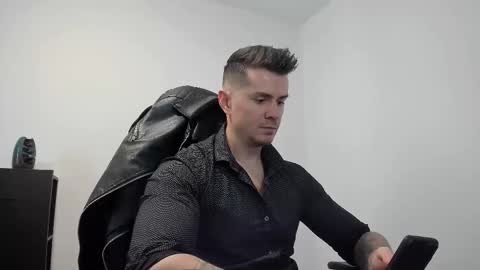 LeatherMaster online show from October 30, 8:15 am