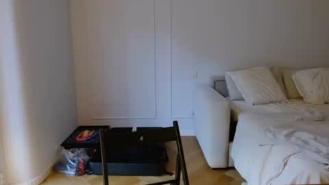 alphahung23 online show from October 21, 8:52 am