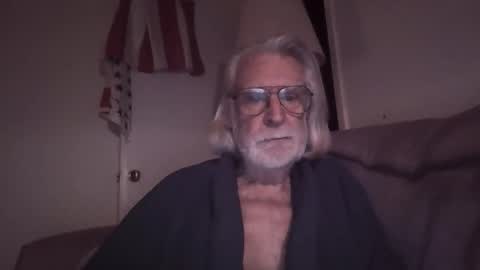 AlphaUniform online show from January 9, 10:54 am