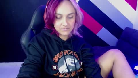 Alter  online show from February 25, 9:15 pm