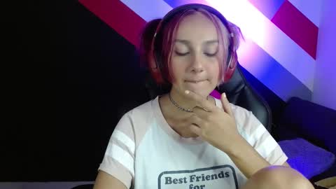 Alter  online show from February 8, 6:11 pm