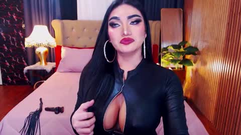 Alura Jhenson online show from February 13, 4:05 am