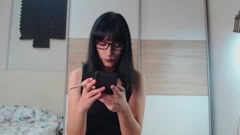 Alice online show from October 17, 11:25 am