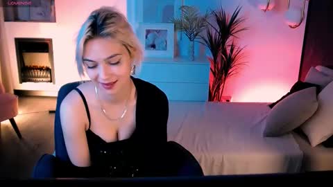 Alysia online show from October 8, 3:51 pm