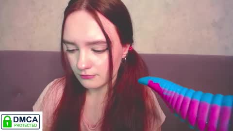 Alyssa online show from November 14, 9:11 am