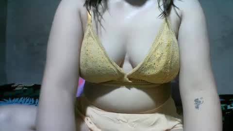 Snapshot of alyssa_hope chatting on February 26, 1:36 am alyssa_hope online show from February 26, 1:36 am