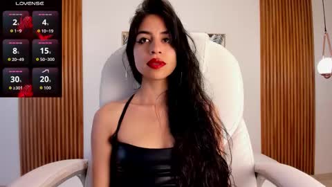 alyssabeauty_ online show from March 9, 9:08 pm