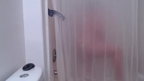 Snapshot of alyssiaamorexo chatting on February 6, 4:03 pm Alyssiaamorexo online show from February 6, 4:03 pm
