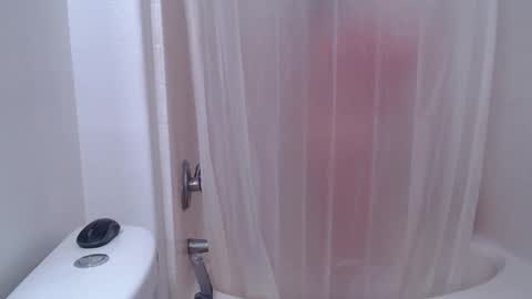 Snapshot of alyssiaamorexo chatting on February 28, 3:48 pm Alyssiaamorexo online show from February 28, 3:48 pm