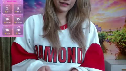 Snapshot of alyy_cute chatting on February 17, 2:17 pm Alyy online show from February 17, 2:17 pm