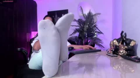 anny online show from October 1, 3:49 am