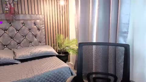 amaia_luna online show from March 25, 9:21 pm