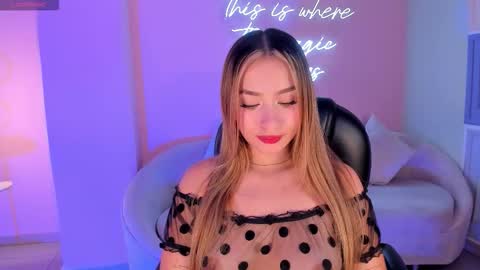 Amaia Haywood online show from September 17, 4:16 am