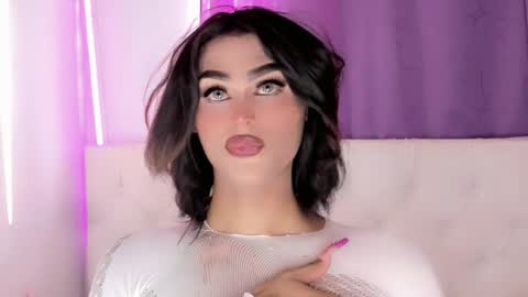 amal_baddel_ online show from March 15, 9:18 pm