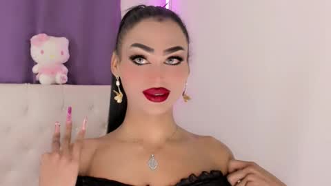 amal_baddel_ online show from March 20, 2:05 am