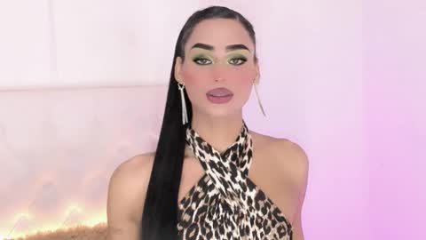 amal_baddel_ online show from December 14, 6:19 am