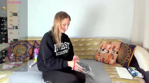 Amalia online show from January 14, 8:33 am