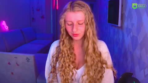 Amalia online show from September 27, 2:48 pm