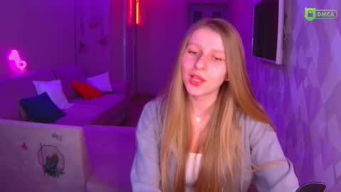 Amalia online show from February 13, 2:52 pm