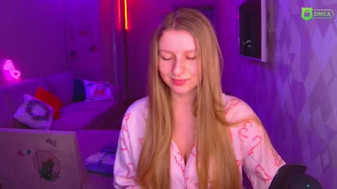 Amalia online show from December 29, 1:49 pm