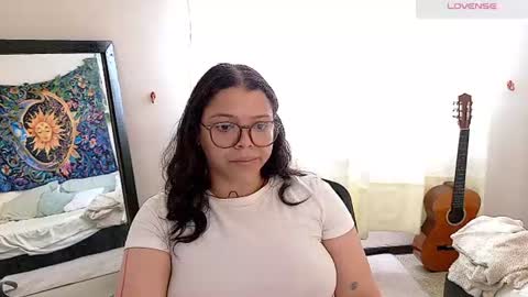         online show from August 8, 4:50 pm